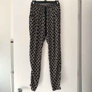 Lightweight Jogger Pants